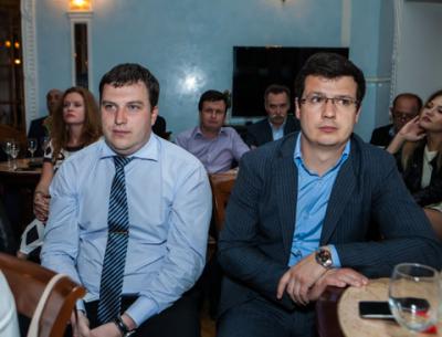 Коллеги Д.Панченко и А.Родионов (справа налево)